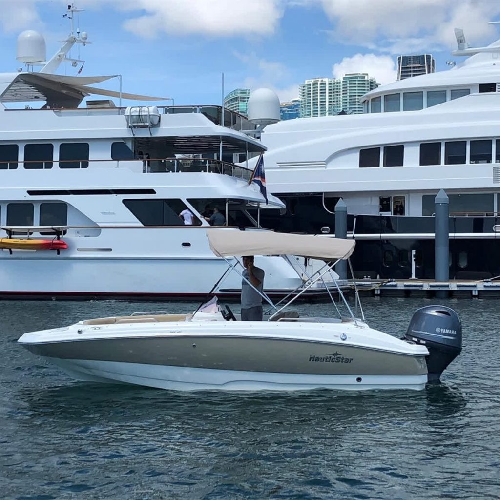 Want to know more about our boat rentals? - Want to know about boat rentals in Miami Here to Help You Rent a Boat in Miami | Miami Rent Boat