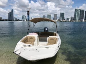 Easy-to-Rent-Boats-1-1-1-1.jpg